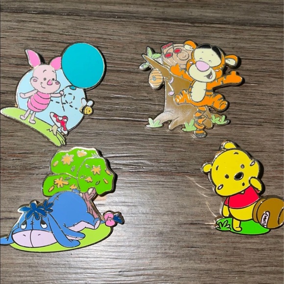 Winnie the Pooh Enamel pins